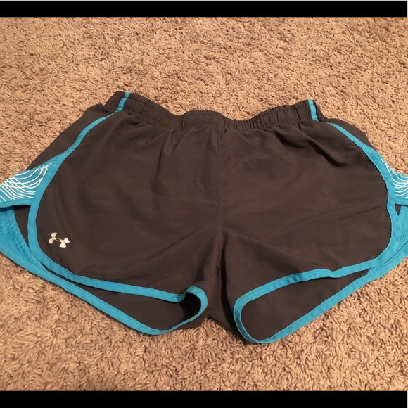 Under Armour Pants - Women’s medium Under Armour running shorts